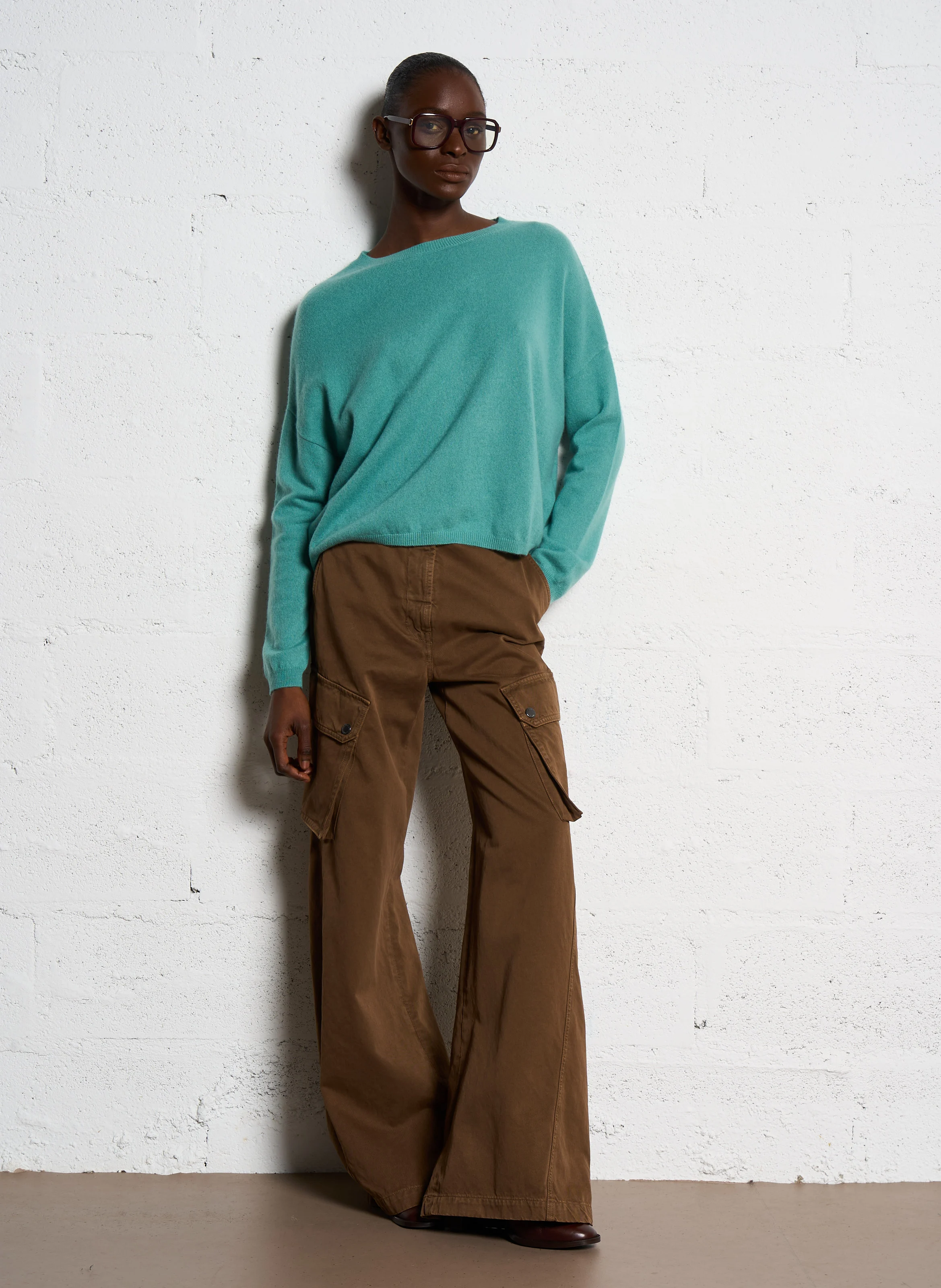 ELVY - Pantalon large cargo en coton| Marron