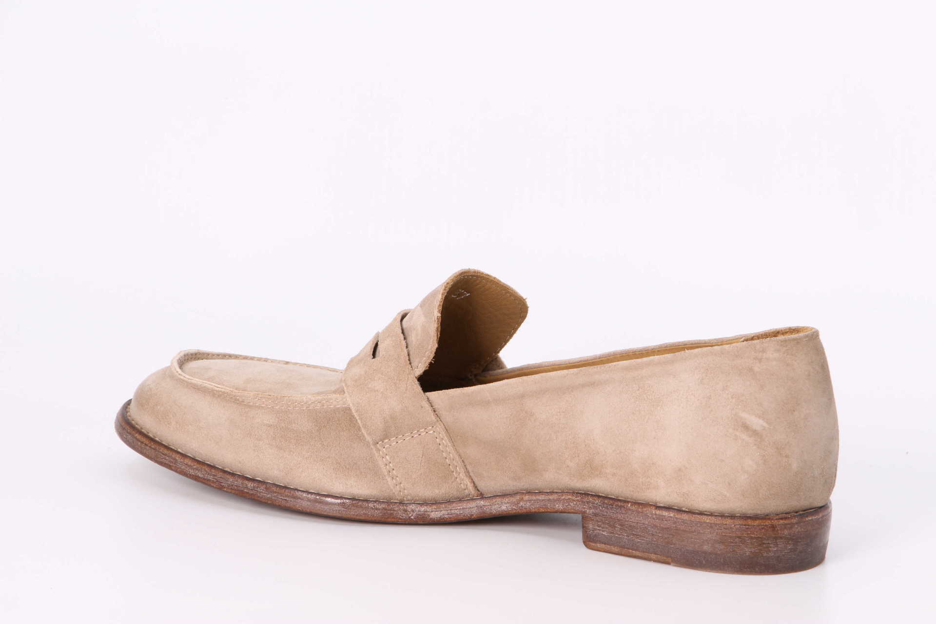 Moma Loafer water
