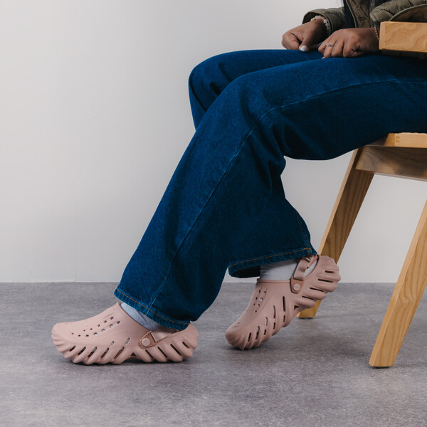 CROCS ECHO CLOG
