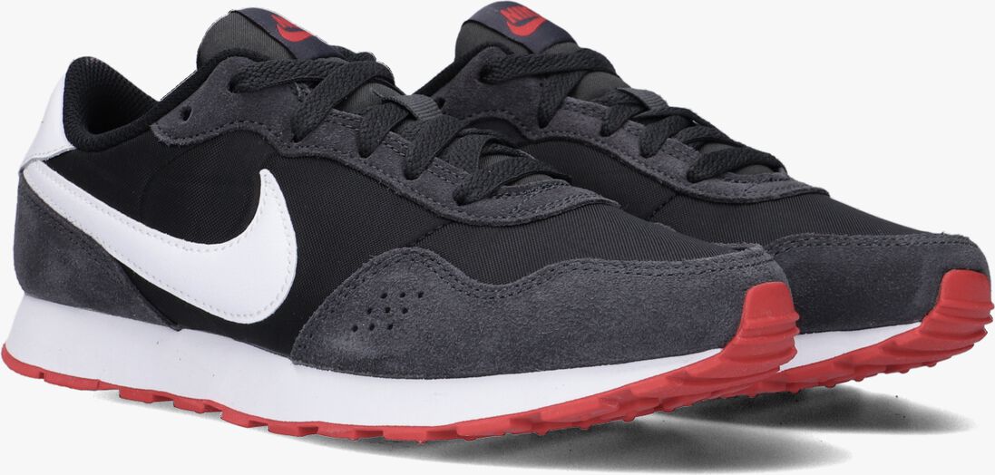 NIKE zwarte nike lage sneakers md valiant (gs)