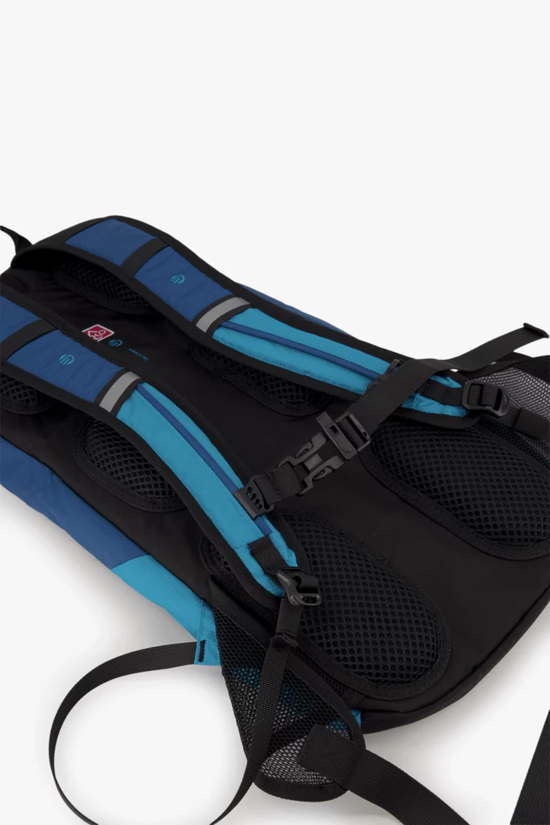 Stoke Naga 12 L Bikerucksack + 1.5 L Trinkblase