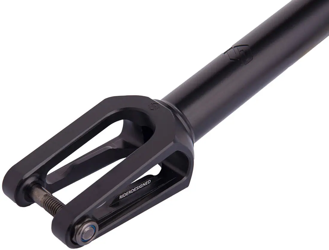 Striker Lux SCS/HIC Løbehjul Forgaffel | SkatePro