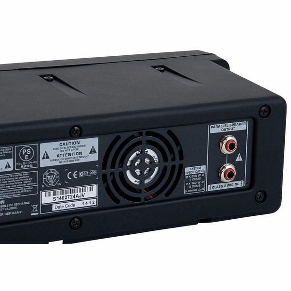 Behringer PMP 550M