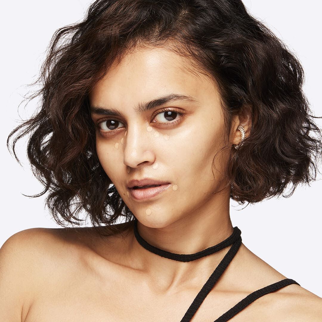 MAC STUDIO FIX 24-HOUR SMOOTH WEAR CONCEALER