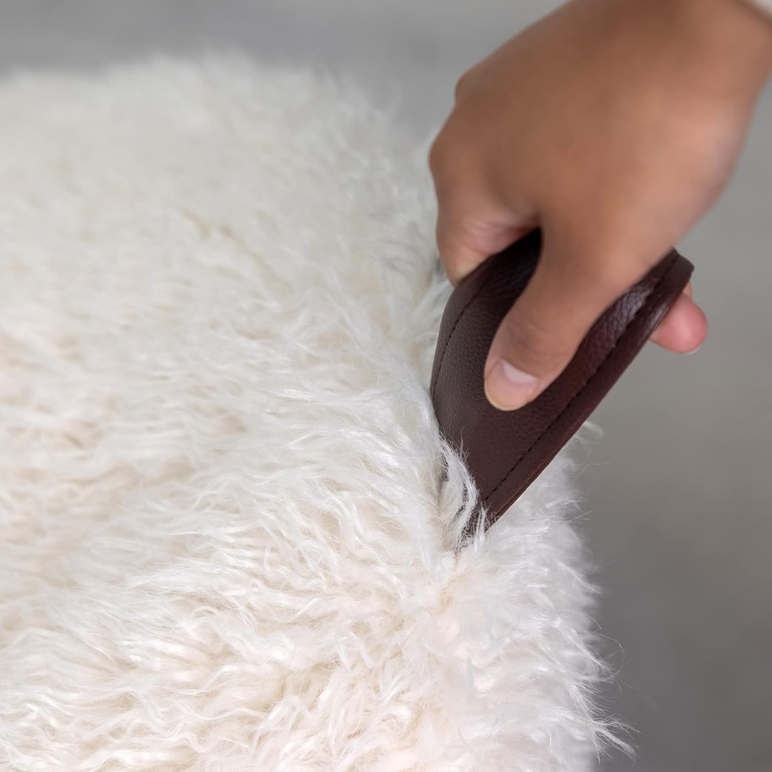 Icon Cocoon Sitzsack Sessel, Creme, Flauschiger Kunstpelzstoff, Sitzsack Erwachsene mit Füllung, Bean Bag, Flauschig Lounge Sessel, Lounge Stuhl, Schlafzimmer, Wohnzimmer, Wohnzimmer Möbel