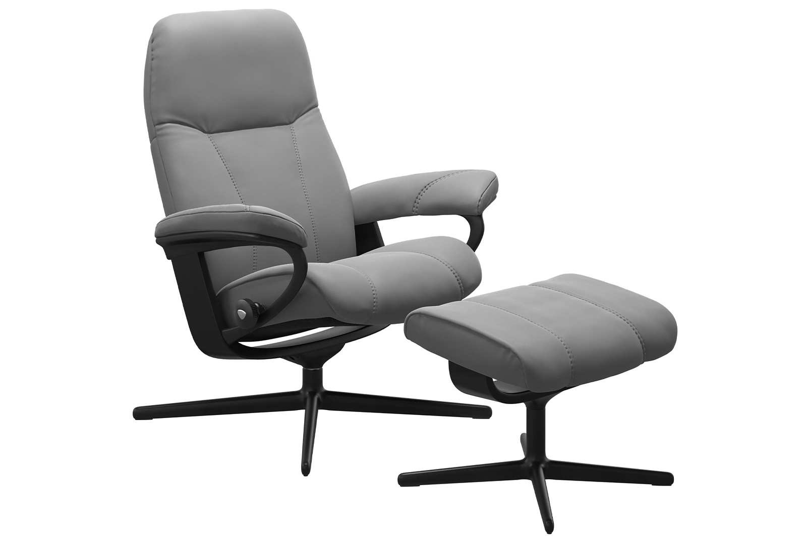 Consul lenestol m/krakk I hud Batick Wild Dove med sort beiset detaljer. Cross Matt sort understell. Medium stol med krakk.