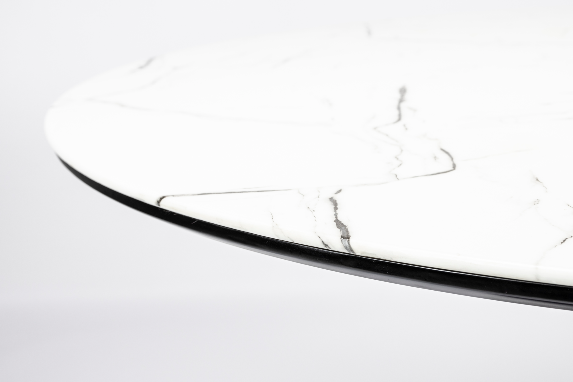 Eettafel MARU wit
