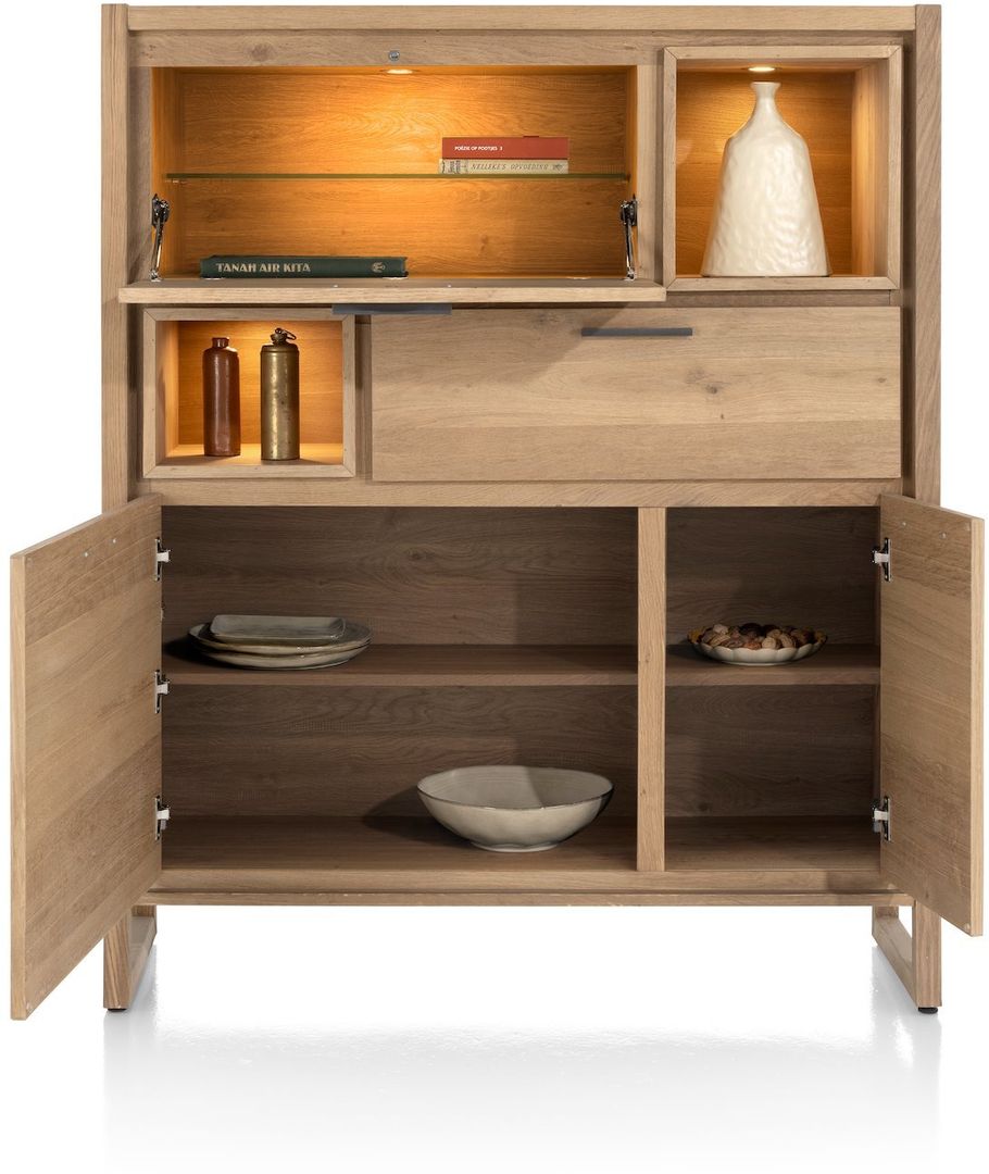 Henders en Hazel Nystead Highboard