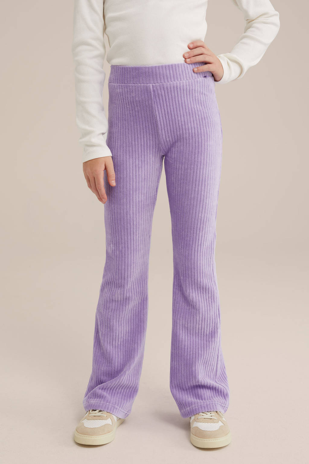 WE Fashion flared legging lila