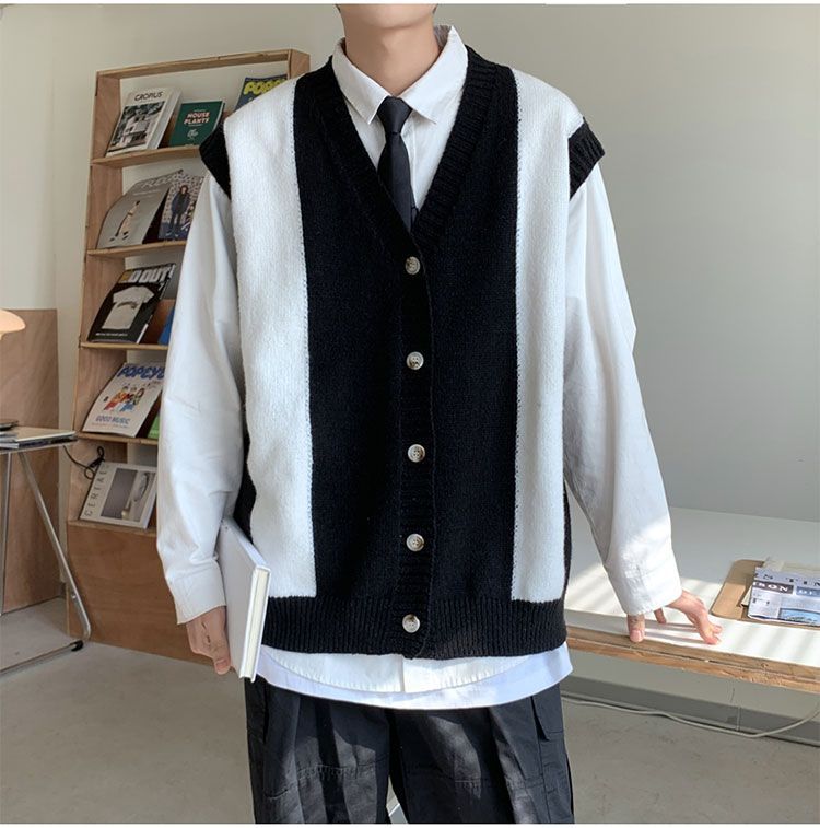 Whyessa - Tweekleurig vest met knoopjes