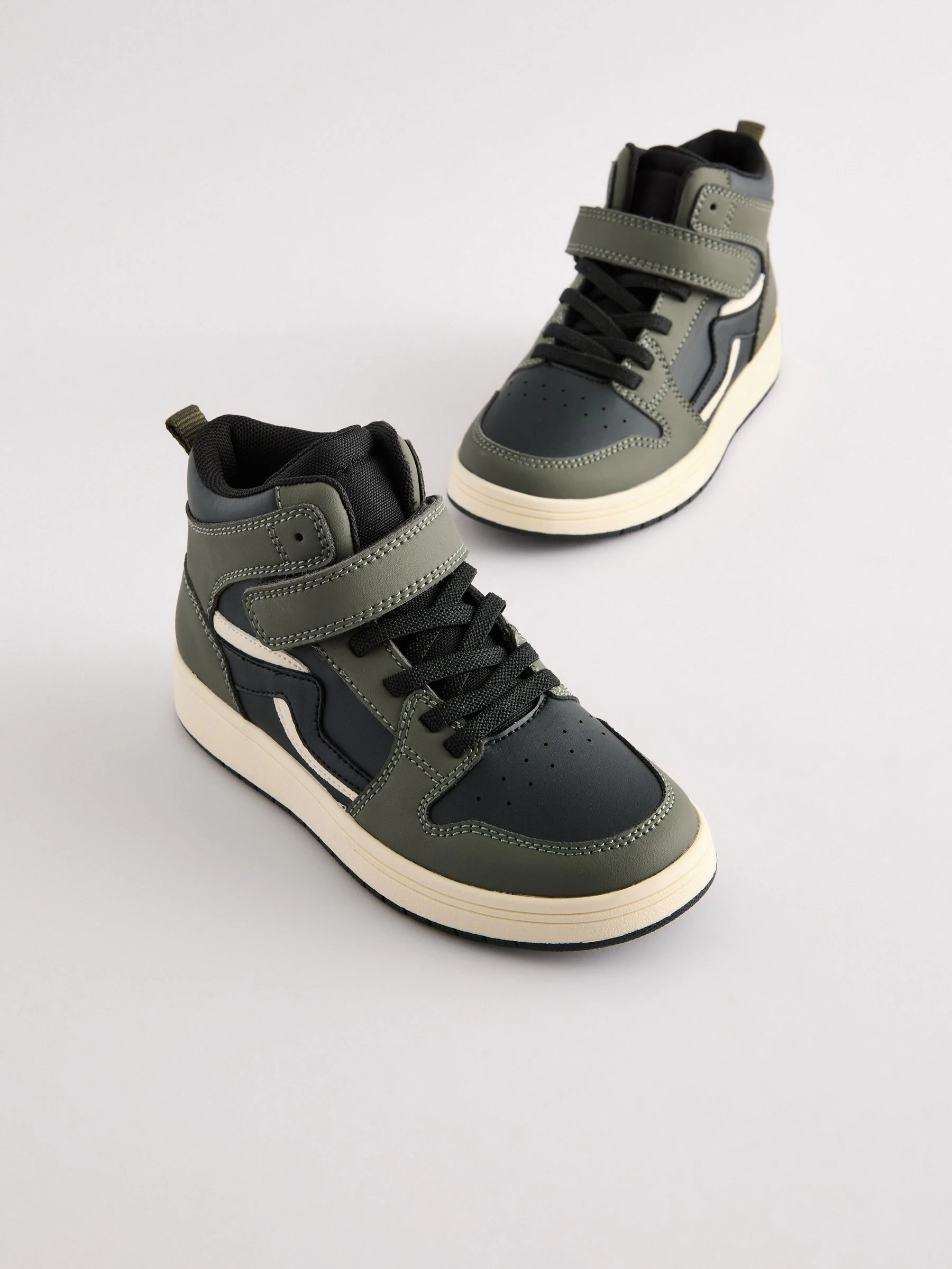 Kakigroen - Hoge sneakers met elastische veters