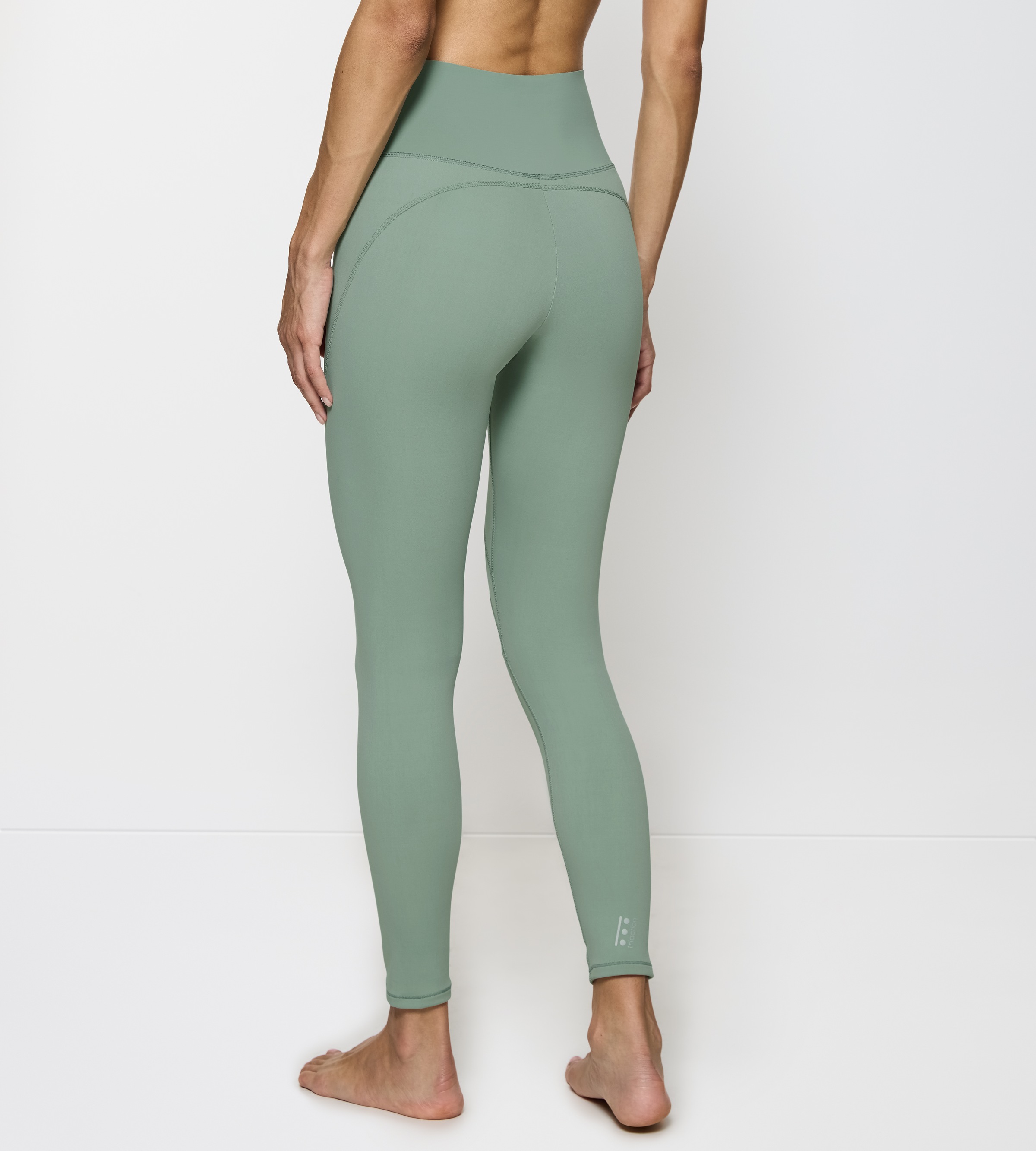 triaction by Triumph Sporthose »Cardio RTW High-Rise Leggings«  atmungsaktiv