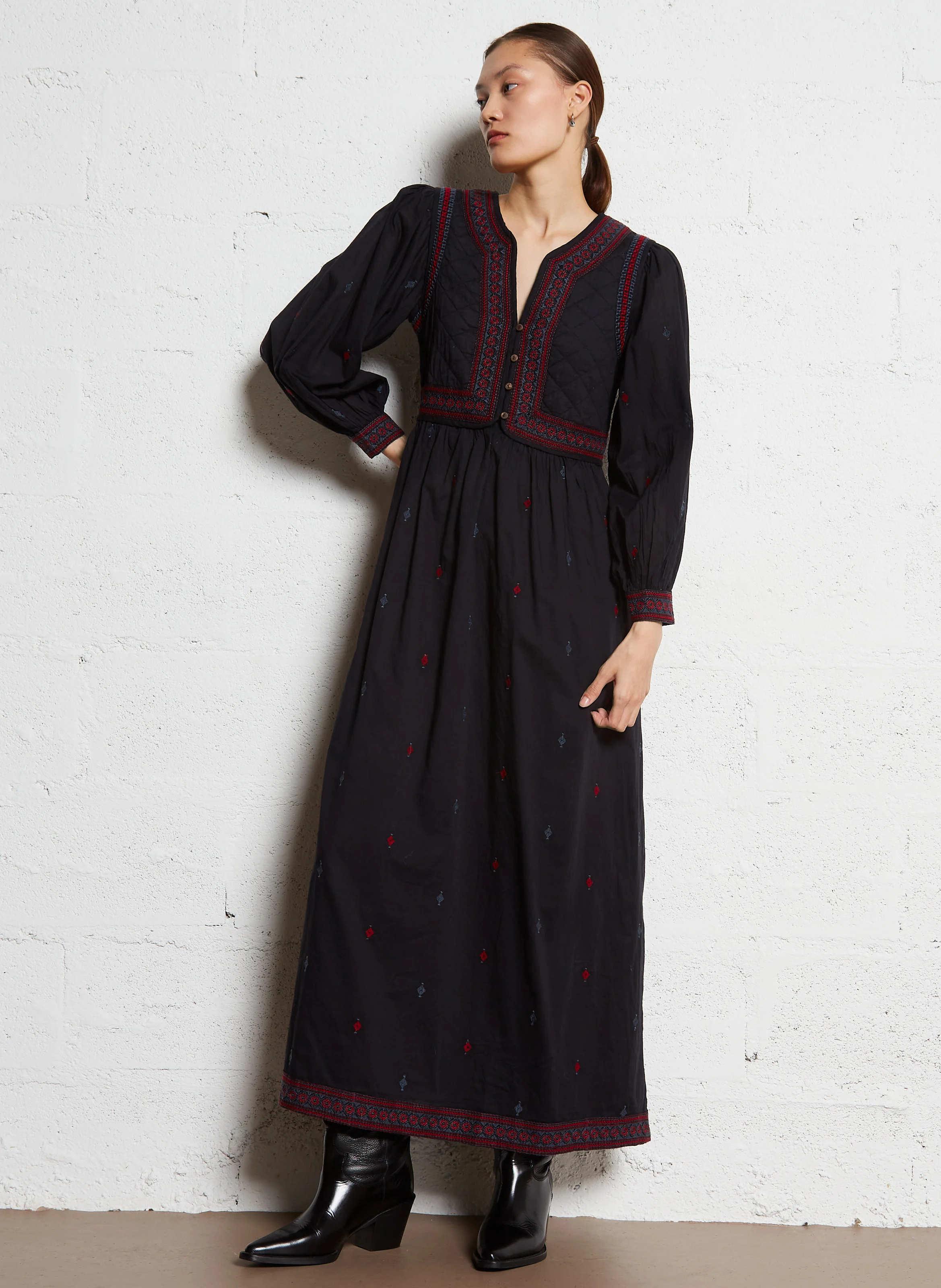 LA BOHÈME DALIDA - Robe longue droite brodée en coton | Bleu