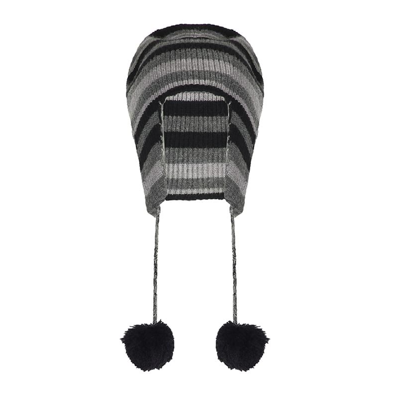 Cincine - Star Jacquard Oor Accent Beanie