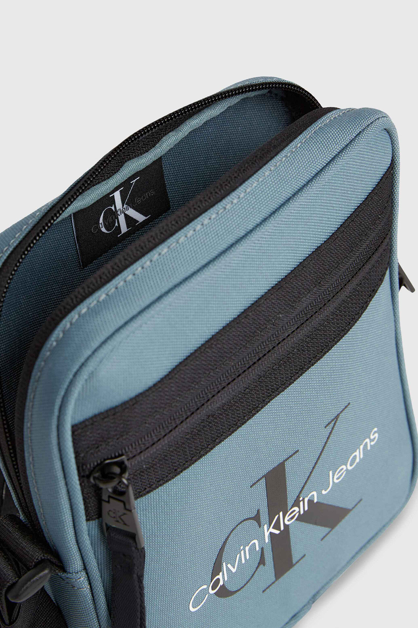 Bolsa de ombro masculina Calvin Klein Jeans Essential