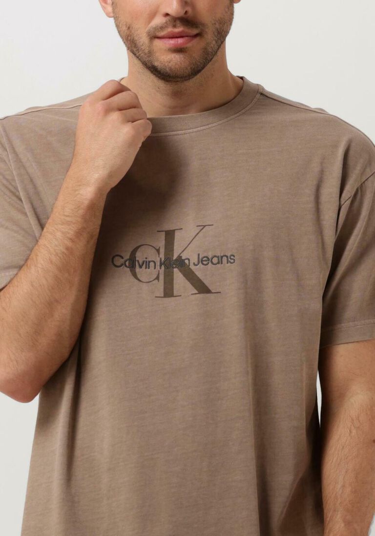 CALVIN KLEIN bruine calvin klein t-shirt monologo mineral dye tee