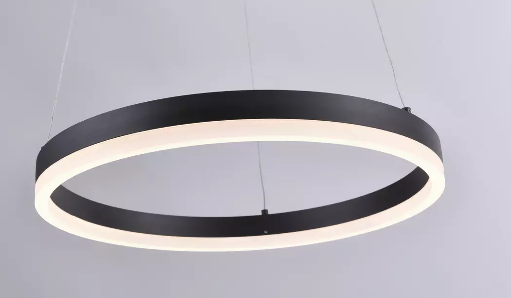 LED-Pendelleuchte Titus