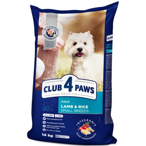 Ração seca Club 4 Paws para cães de pequeno porte, sabor cordeiro e arroz.