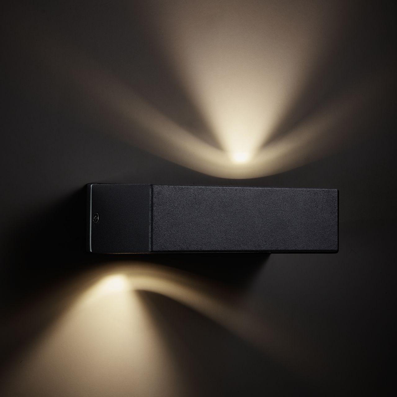 BRILLIANT Lampe Abbot LED Außenwandleuchte anthrazit | 2x 5W LED integriert, 800lm, 3000K | IP-Schutzart: 44 - spritzwassergeschützt | Lichtauslass nach oben und unten