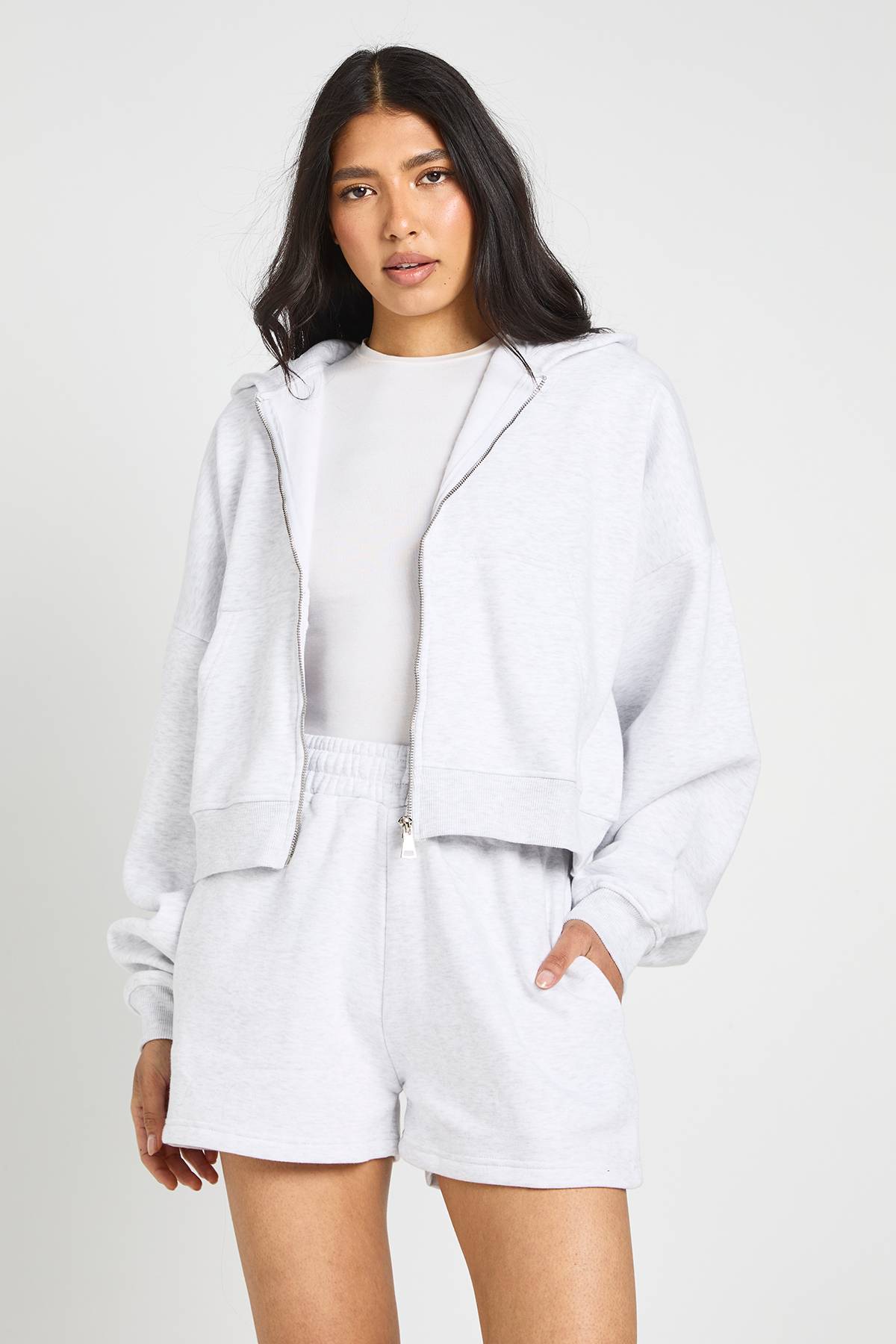 boohoo Short De Jogging Taille Haute Coupe Tall Avec Cordon De Serrage Interne