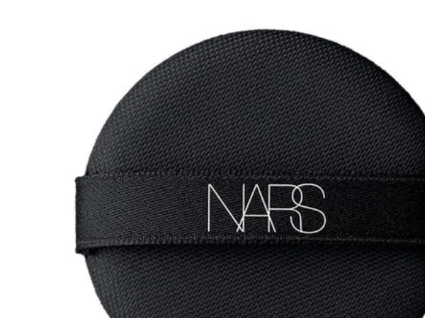 Nars Cosmetics Nars, Aqua Glow Cushion, Makeup Sponge, Black For Women