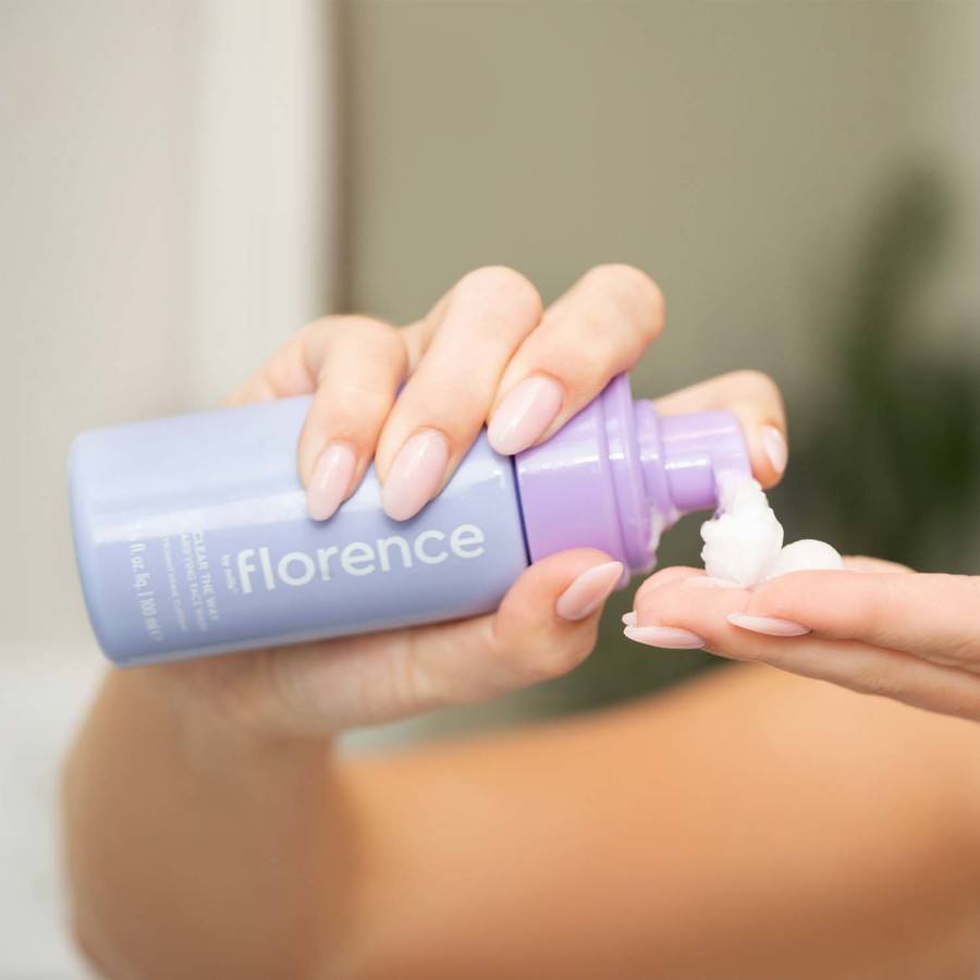 Florence by Mills Clear the Way Clarifying Face Wash 100ml