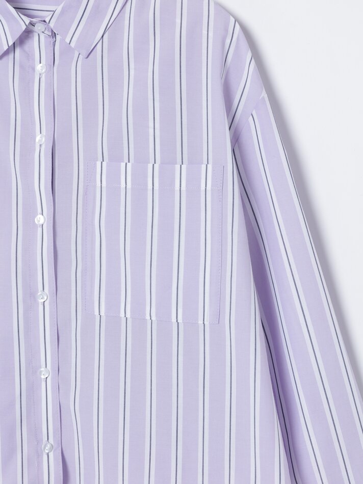 Camisa básica com bolso - Listras