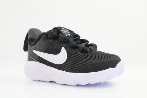 Nike Sneaker