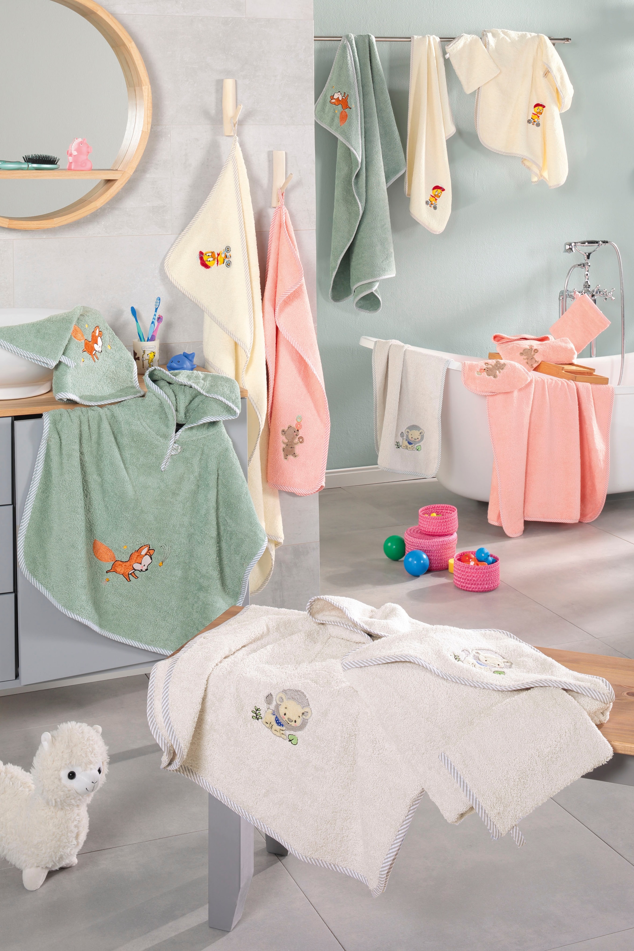 ROSS Kapuzenhandtuch »KIDSLINE« 100 % Baumwolle, Kapuze, Stickerei