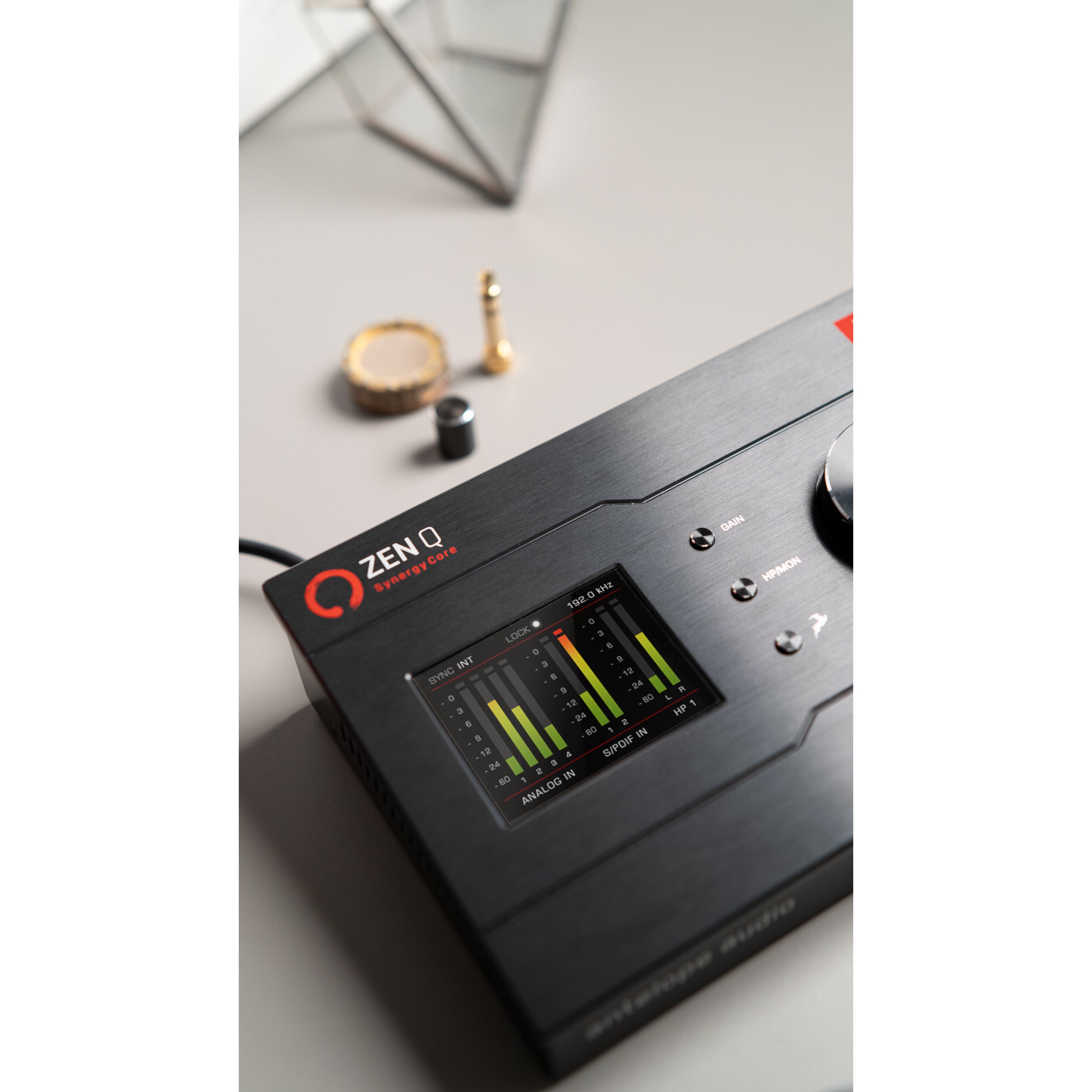 Antelope Audio Zen Q Synergy Core Thunderbolt