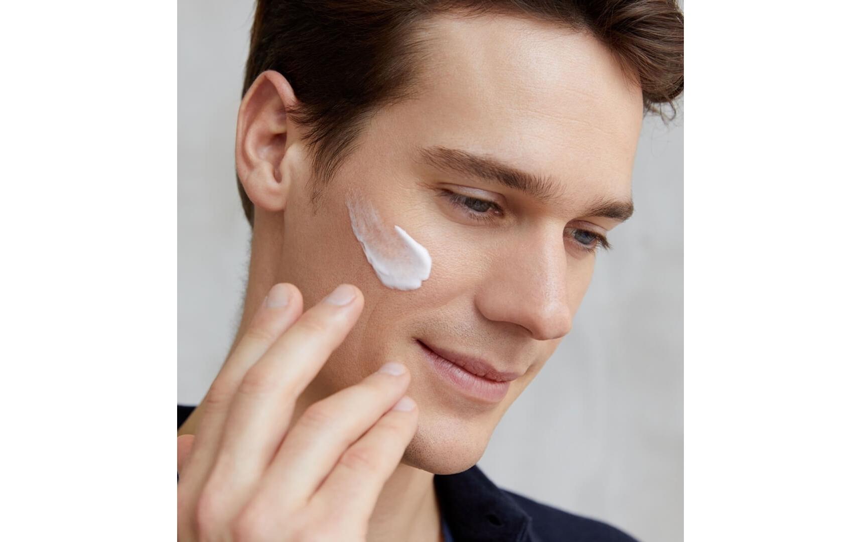 Feuchtigkeitscrème MEN Mini 30 mlCreme speziell für Männerhaut entwickelt, spendet intensive Feuchtigkeit