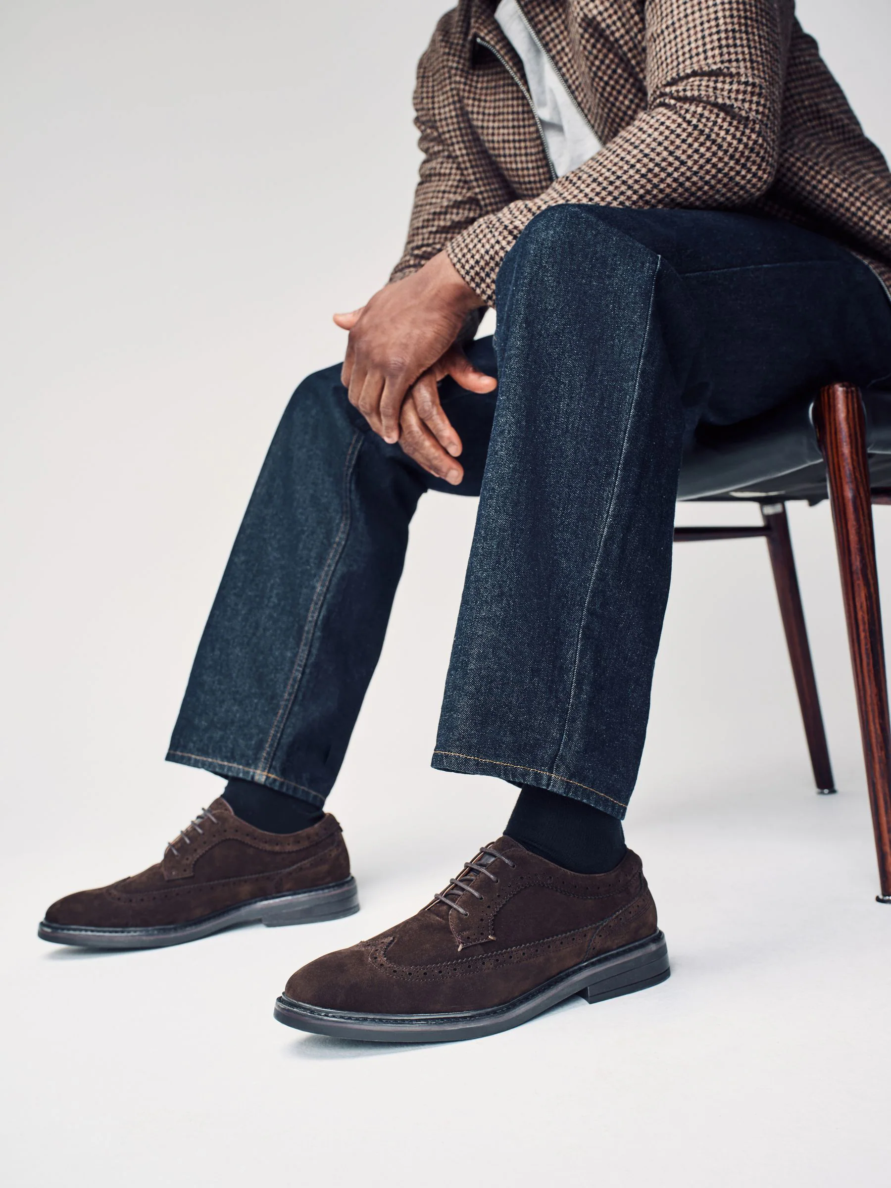 Bruin - Brogues met doorlopend vleugelstuk