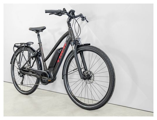 Vélo de Ville Électrique Trek Verve  2 Stagger Shimano Acera/Altus 9V 300 Wh Noir