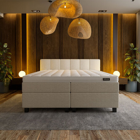 Boxspring Hotel Suite - Wide