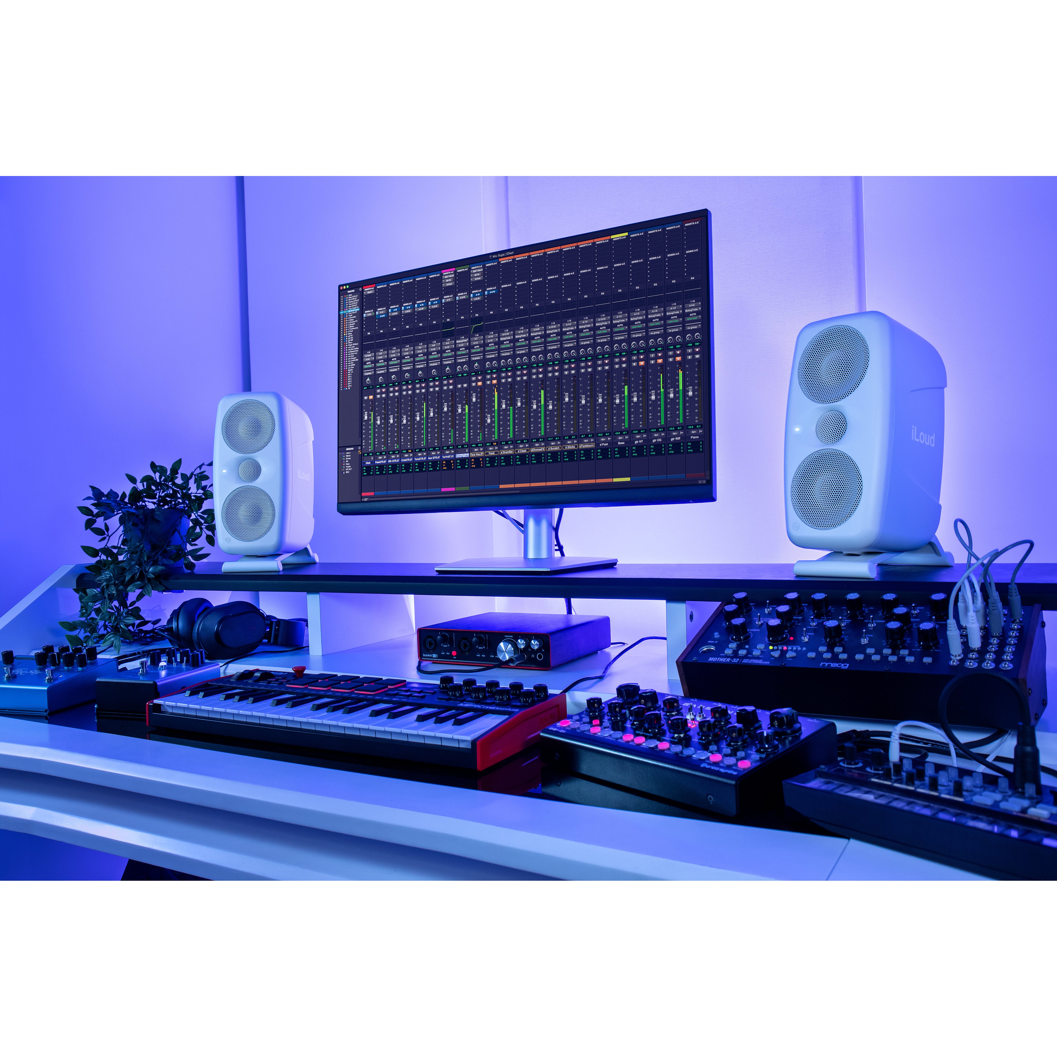 IK Multimedia iLoud MTM MKII White studiomonitor (set van 2)