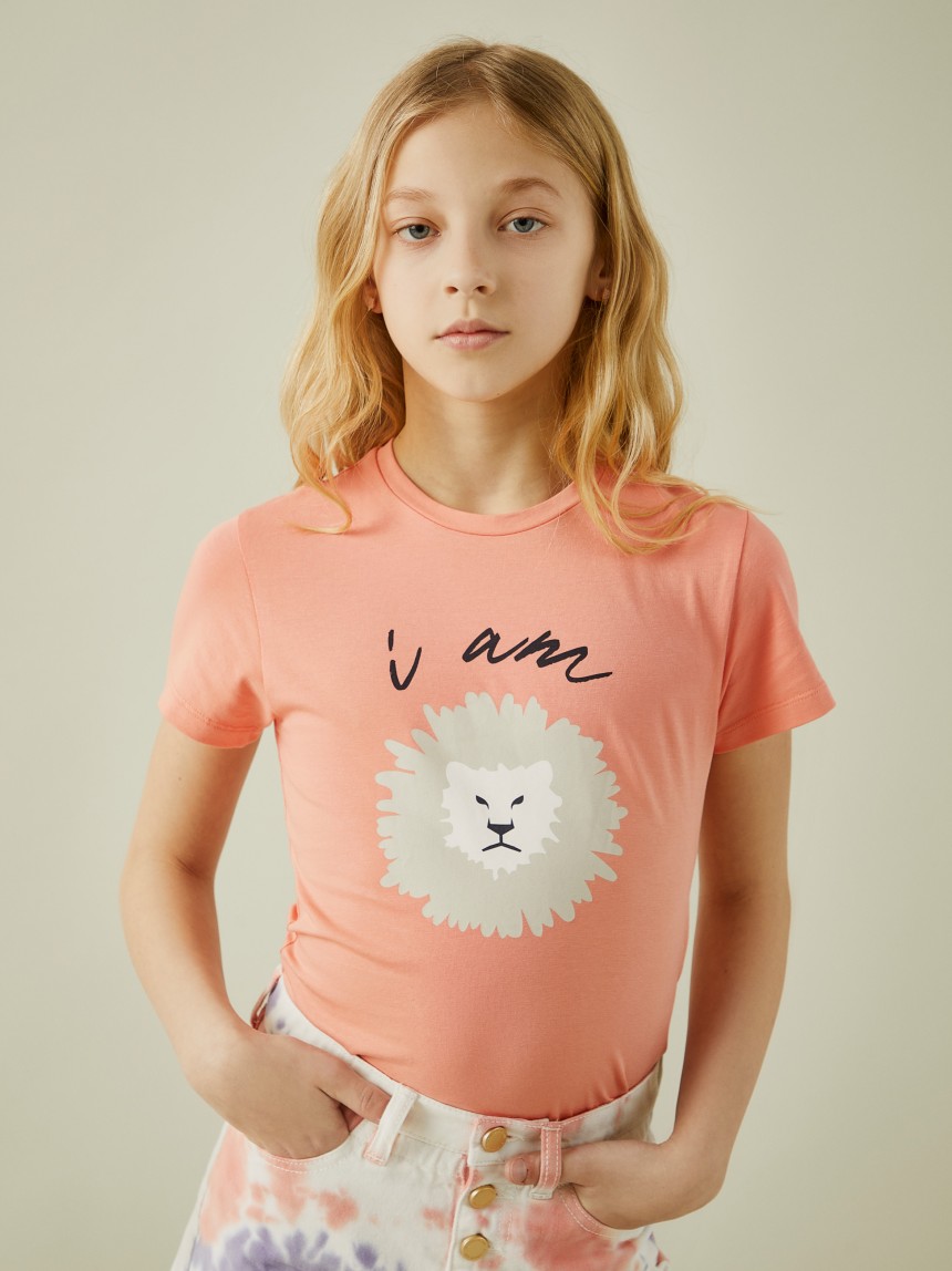 T-shirt com estampado de leão
