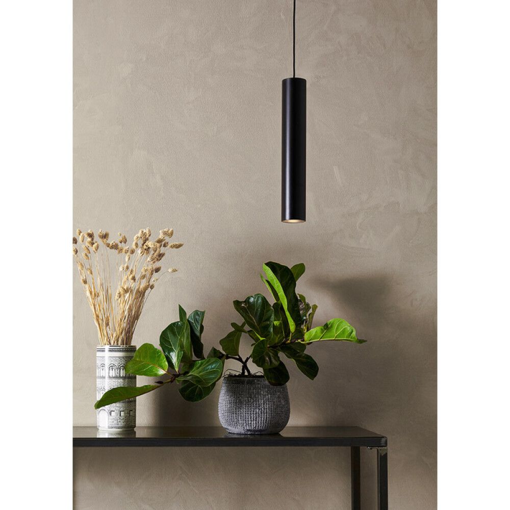 TAKLAMPE MARKSLÖJD RUBEN SVART