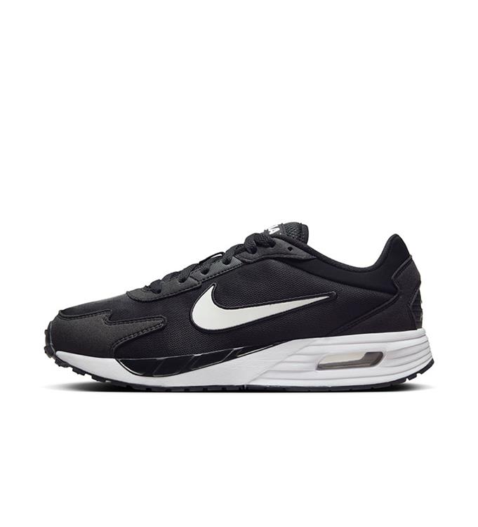 Nike Men Air Max Solo Sneakers