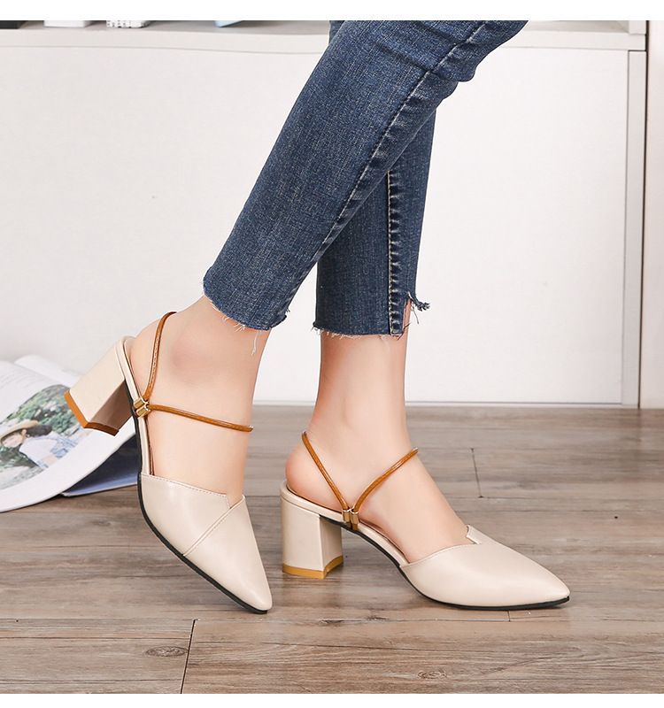 Niuna - Slingback pumps met puntige blokhak van imitatieleer