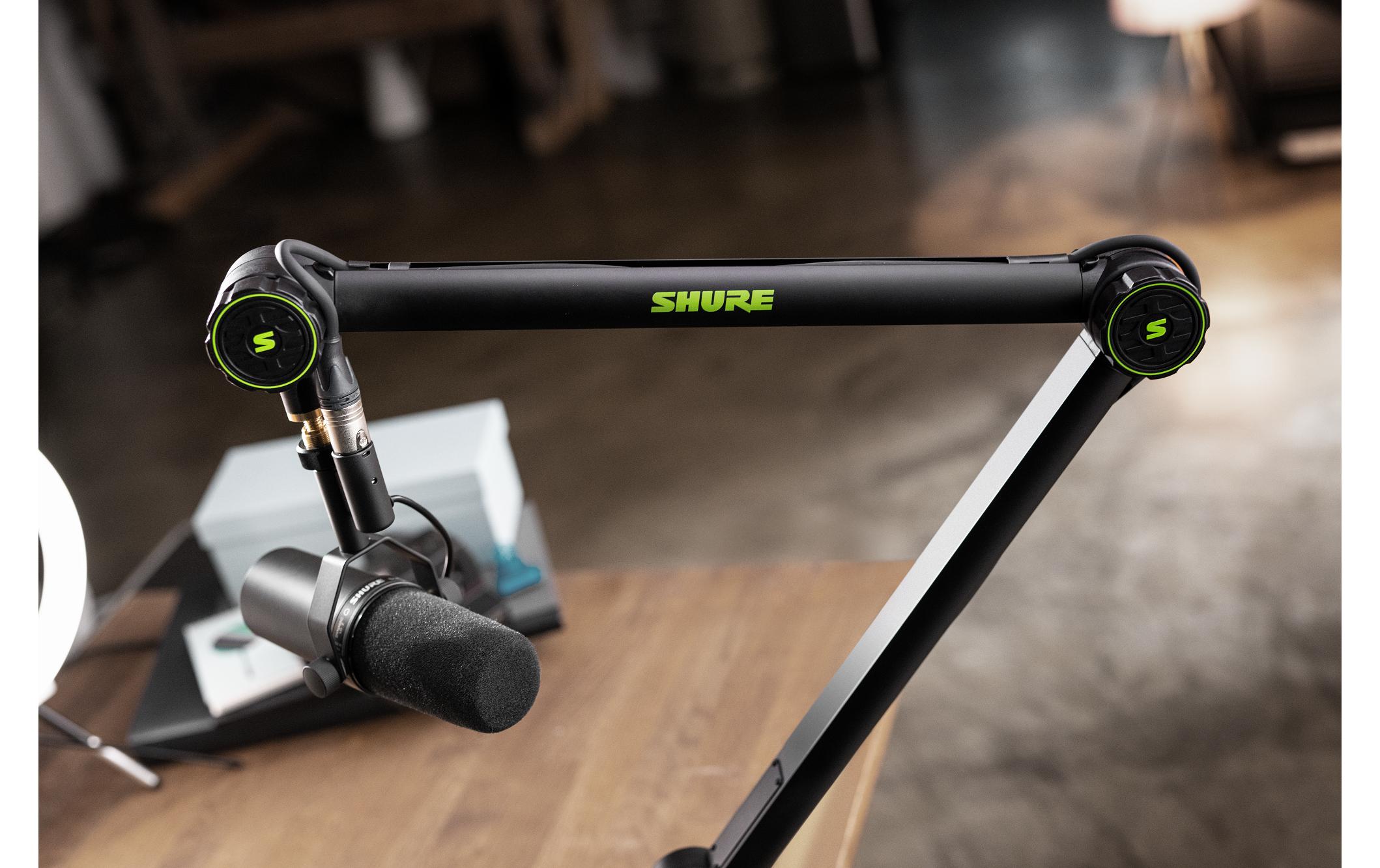 Gelenkarmstativ Shure Deluxe für Tischmikrofone<br>Podcast-Boom-Gelenkmikrofonständer