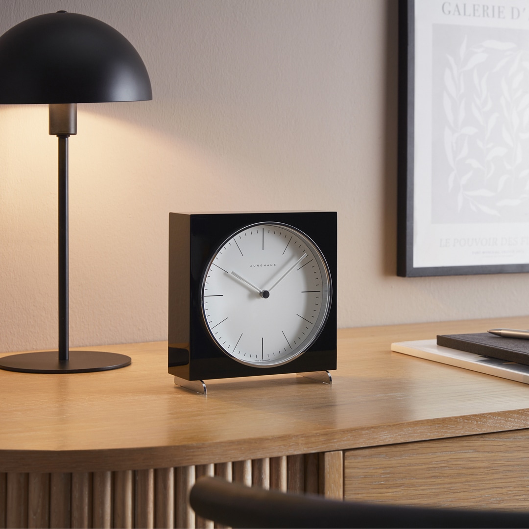 Junghans max bill Tischuhr Quarz
