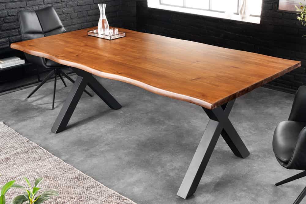 Massiver Esstisch GENESIS 160cm braun Akazienholz schwarz X-Gestell Baumkante