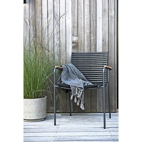 Mood Classic havestol med teak armlæn - sort
