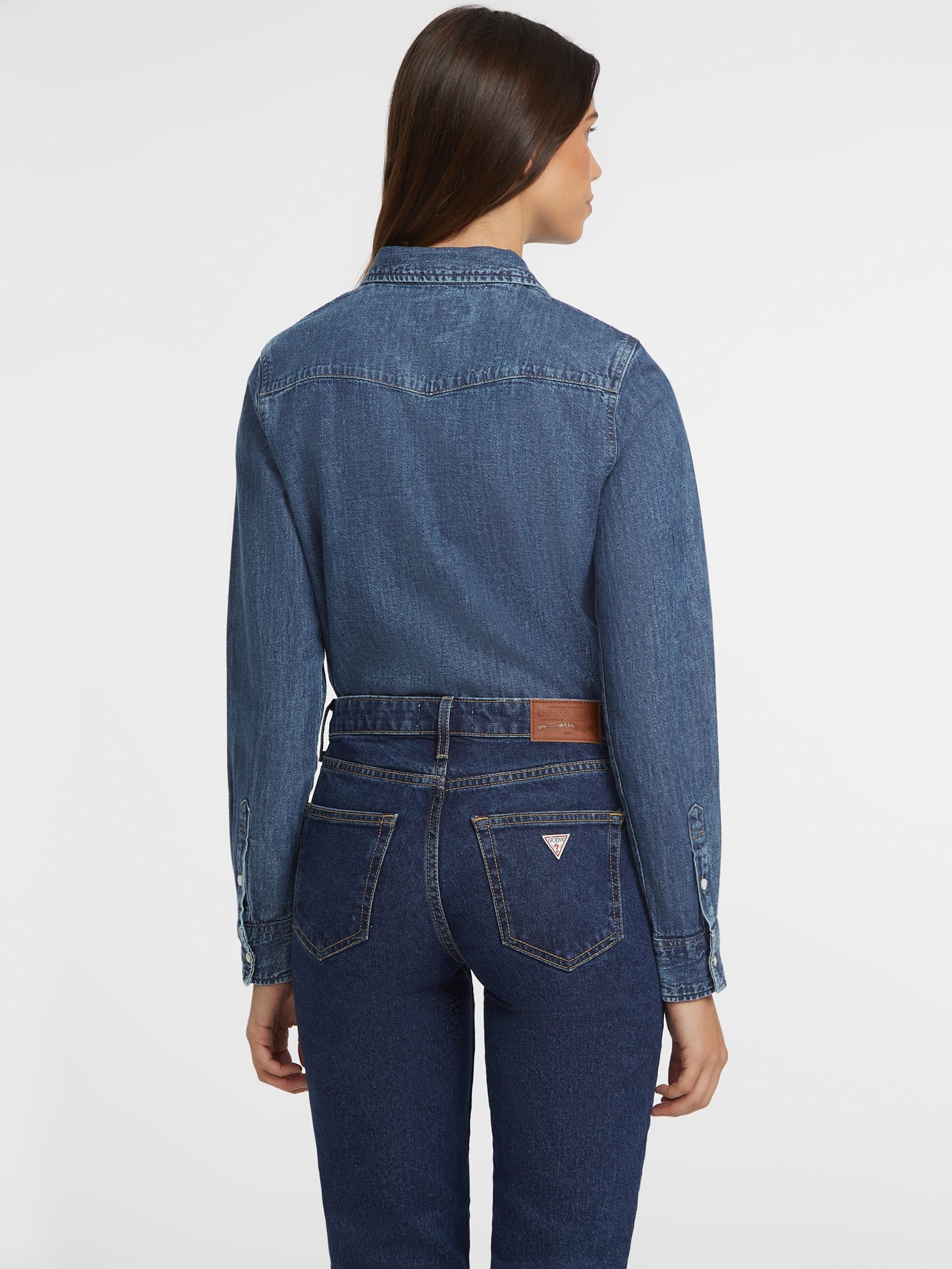 Camisa jeans slim de manga comprida