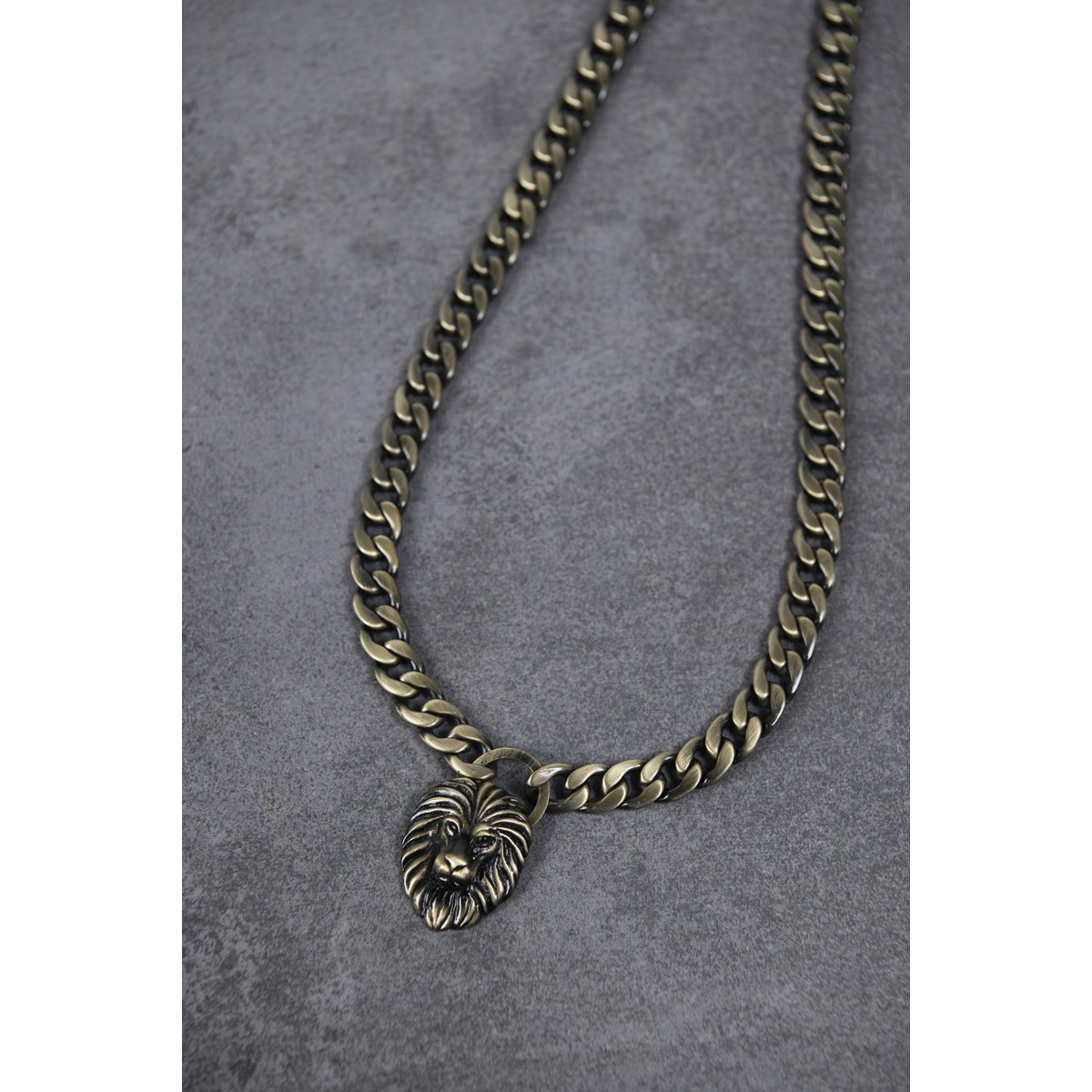 Collier en PVD