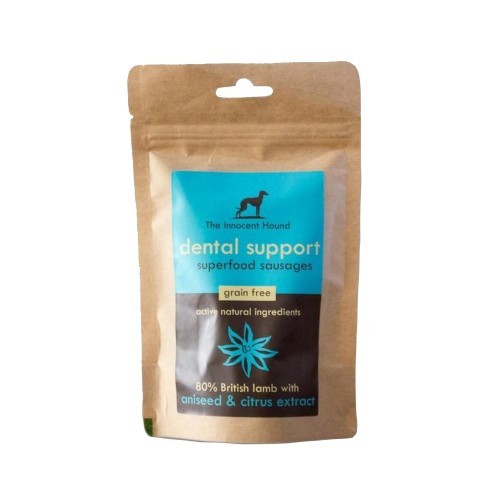 Salsichas com sabor natural para higiene dental de cães.