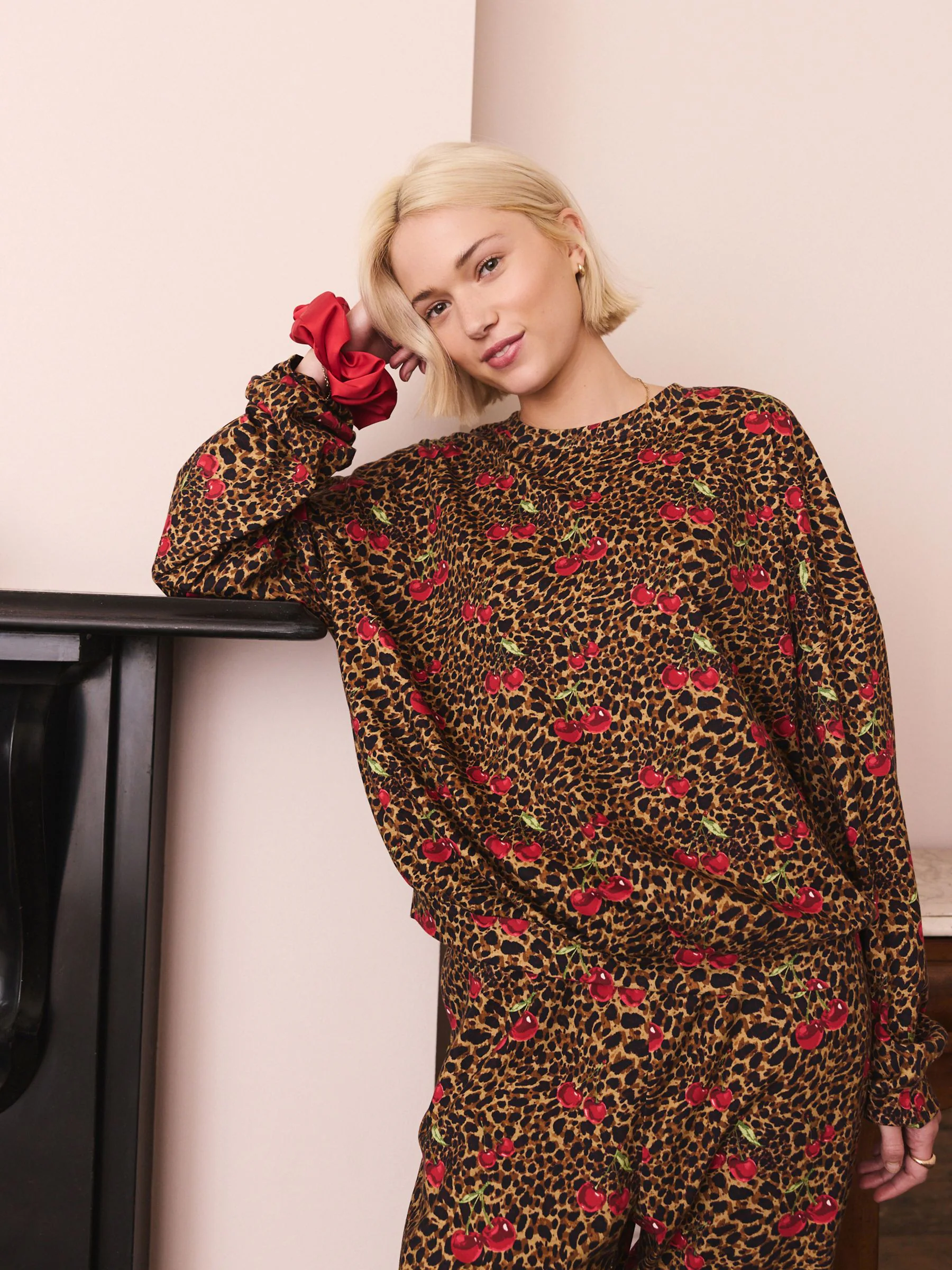 Animal kersenprint - Pyjama met lange mouwen