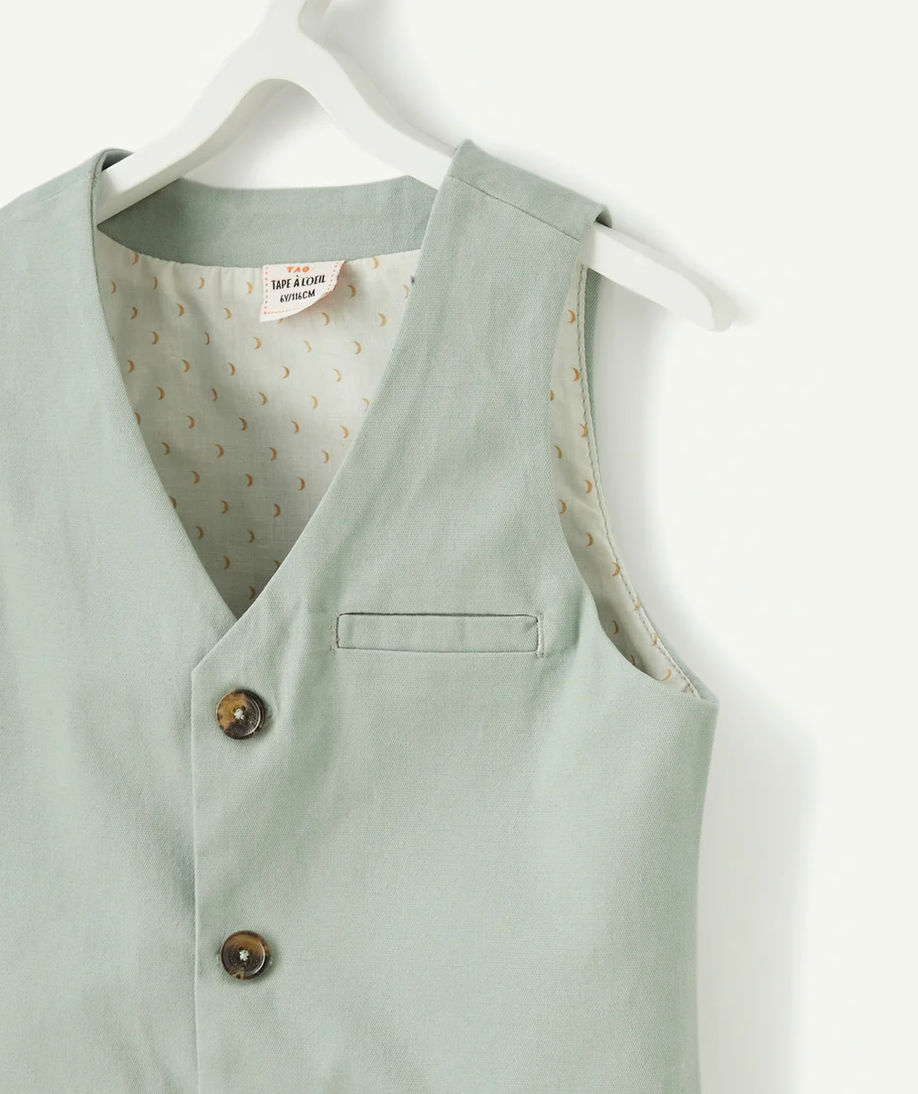 VESTE SANS MANCHE GARÇON VERT D'EAU AVEC BOUTONS