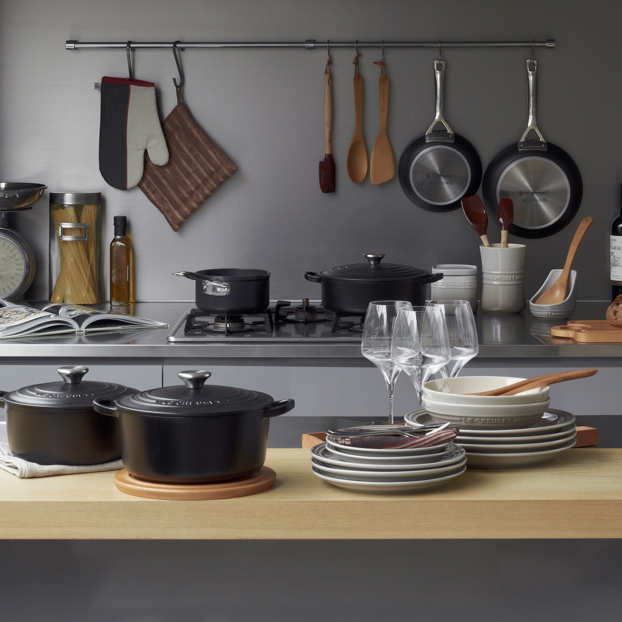Le Creuset Signature Braadpan Ã 30 cm - Mat Zwart