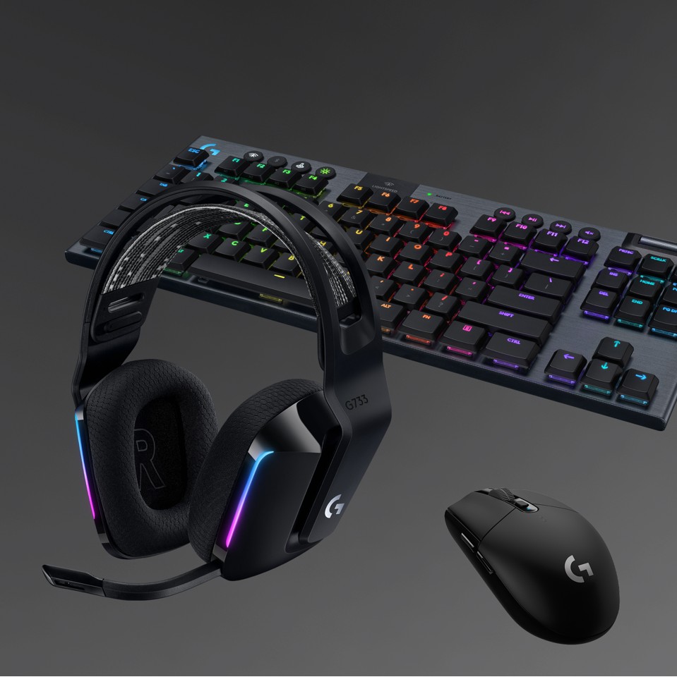 Logitech - G733 LIGHTSPEED Headset - BLACK - 2.4GHZ